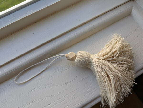 Natural Cotton Tassel #125 - Birdie