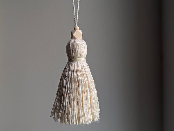 Natural Cotton Tassel #125 - Birdie