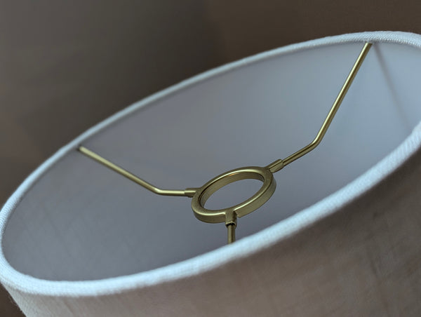 lamp shade with uno fitter hardware in brass