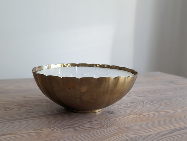 Vintage Brass Scalloped Candle - Extra Large